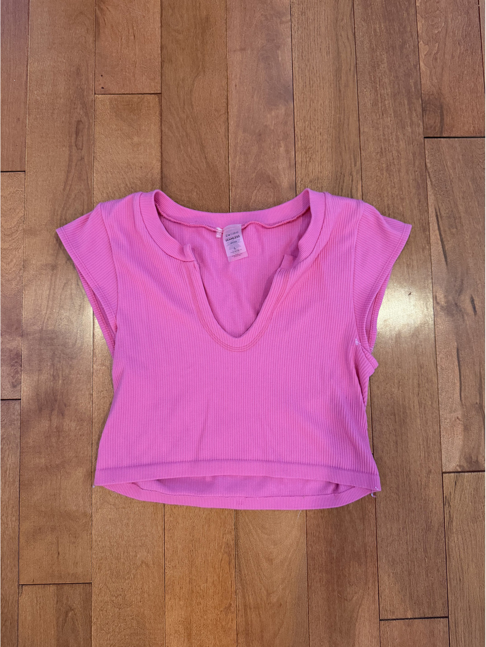 Sunday Best Aritzia Pink Seamless Ribbed Crop Top Size L